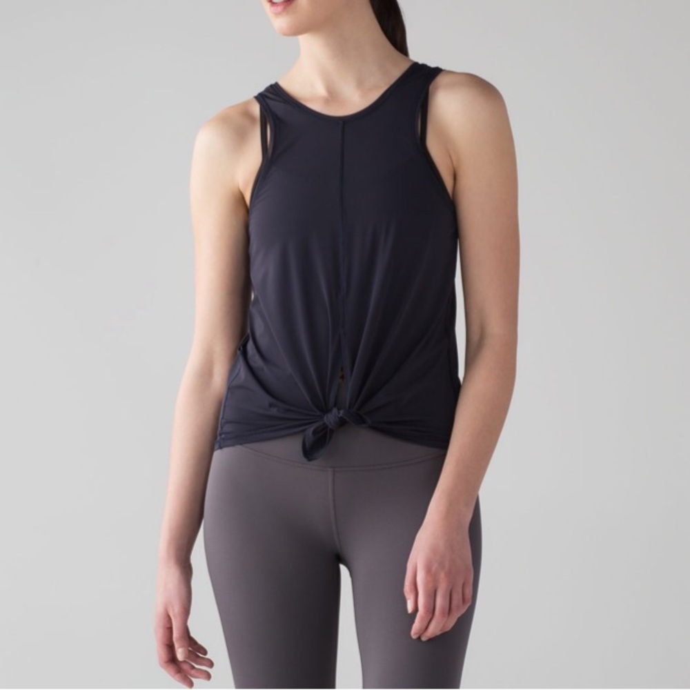 Lululemon Turn About Tank (Two Ways to Wear)Navy